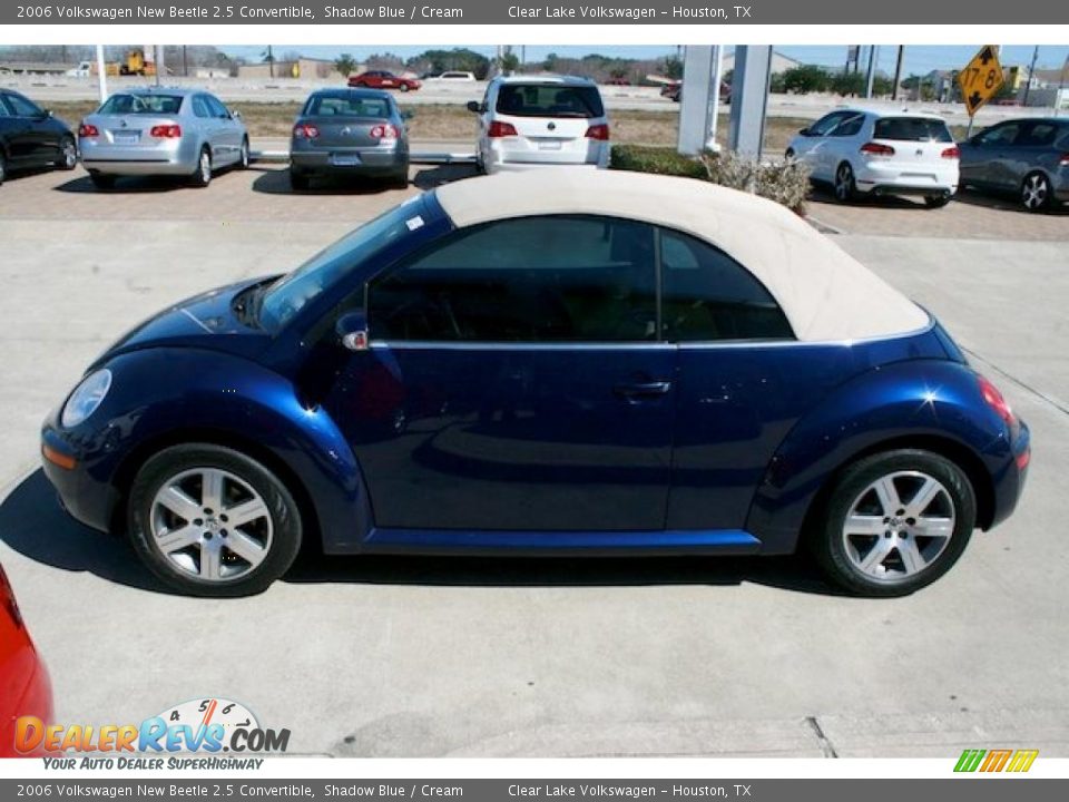 2006 Volkswagen New Beetle 2.5 Convertible Shadow Blue / Cream Photo #5