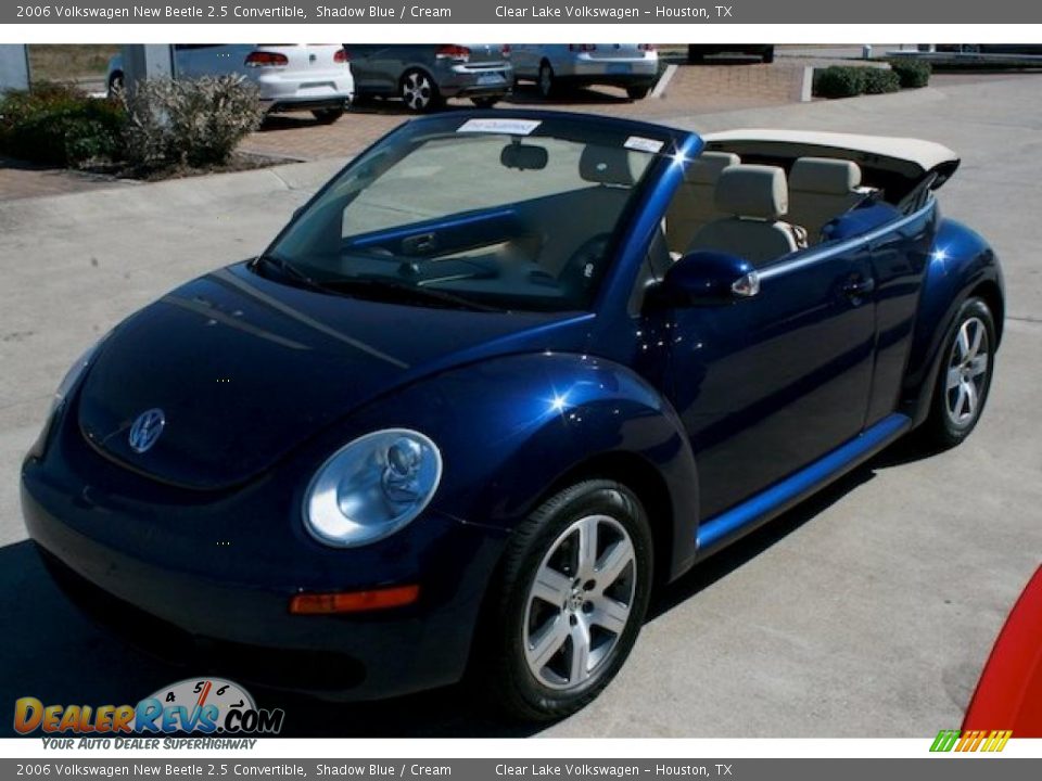 2006 Volkswagen New Beetle 2.5 Convertible Shadow Blue / Cream Photo #17