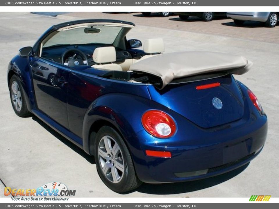 2006 Volkswagen New Beetle 2.5 Convertible Shadow Blue / Cream Photo #19