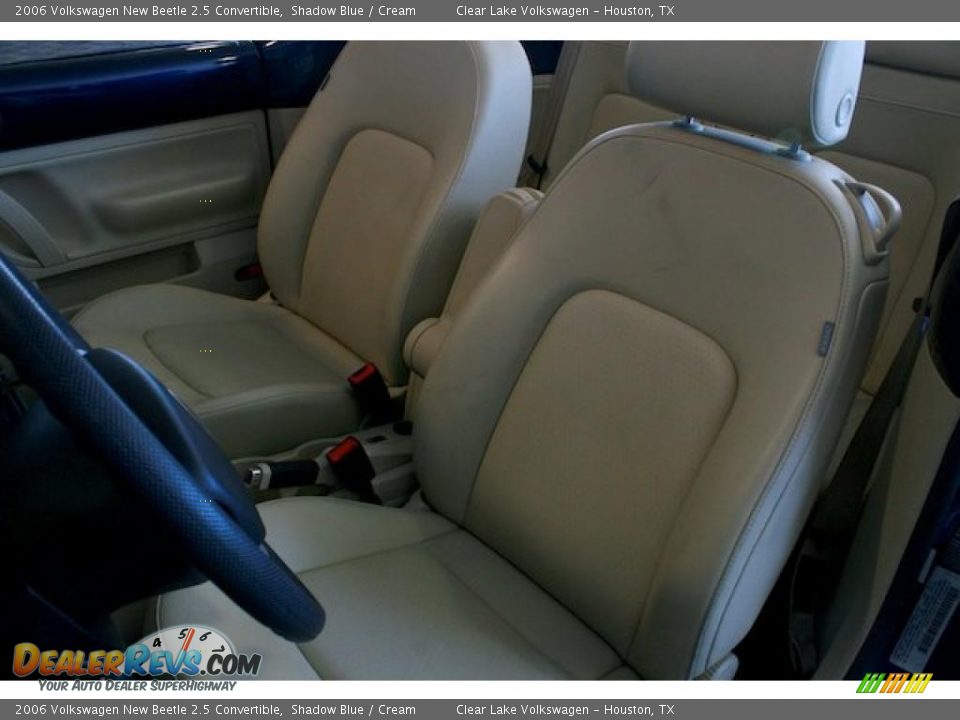 2006 Volkswagen New Beetle 2.5 Convertible Shadow Blue / Cream Photo #26