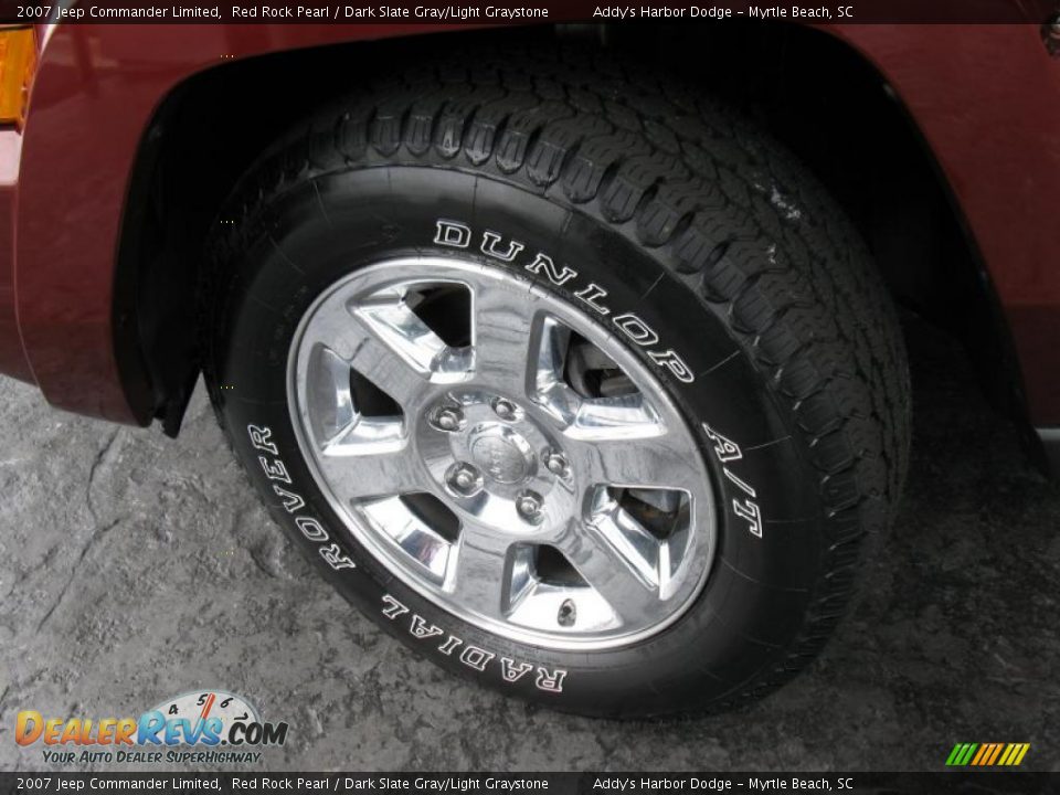 2007 Jeep Commander Limited Red Rock Pearl / Dark Slate Gray/Light Graystone Photo #9