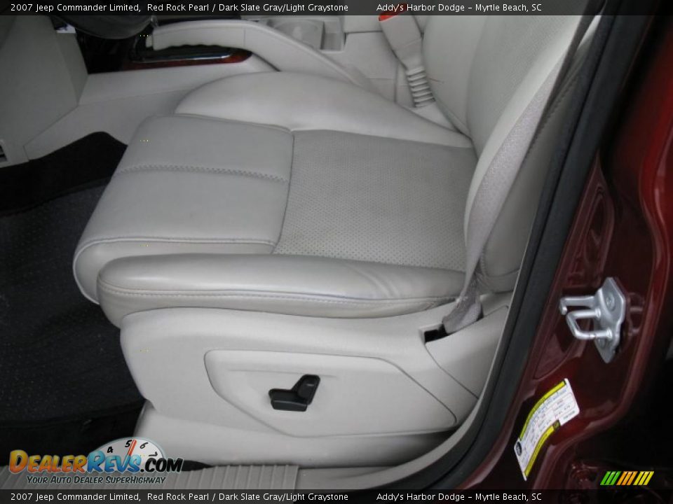 2007 Jeep Commander Limited Red Rock Pearl / Dark Slate Gray/Light Graystone Photo #12