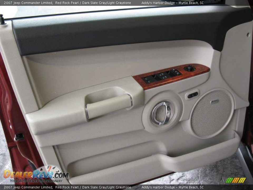 2007 Jeep Commander Limited Red Rock Pearl / Dark Slate Gray/Light Graystone Photo #14