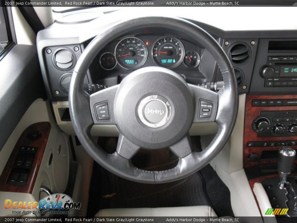 2007 Jeep Commander Limited Red Rock Pearl / Dark Slate Gray/Light Graystone Photo #18