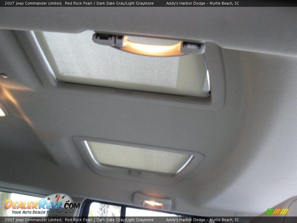 2007 Jeep Commander Limited Red Rock Pearl / Dark Slate Gray/Light Graystone Photo #22