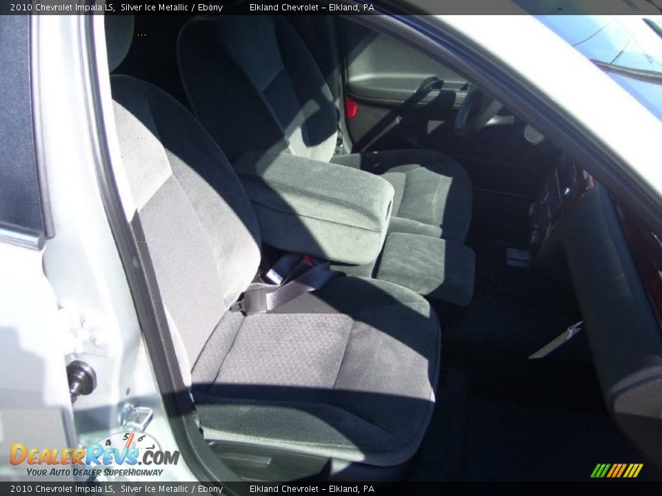 2010 Chevrolet Impala LS Silver Ice Metallic / Ebony Photo #19