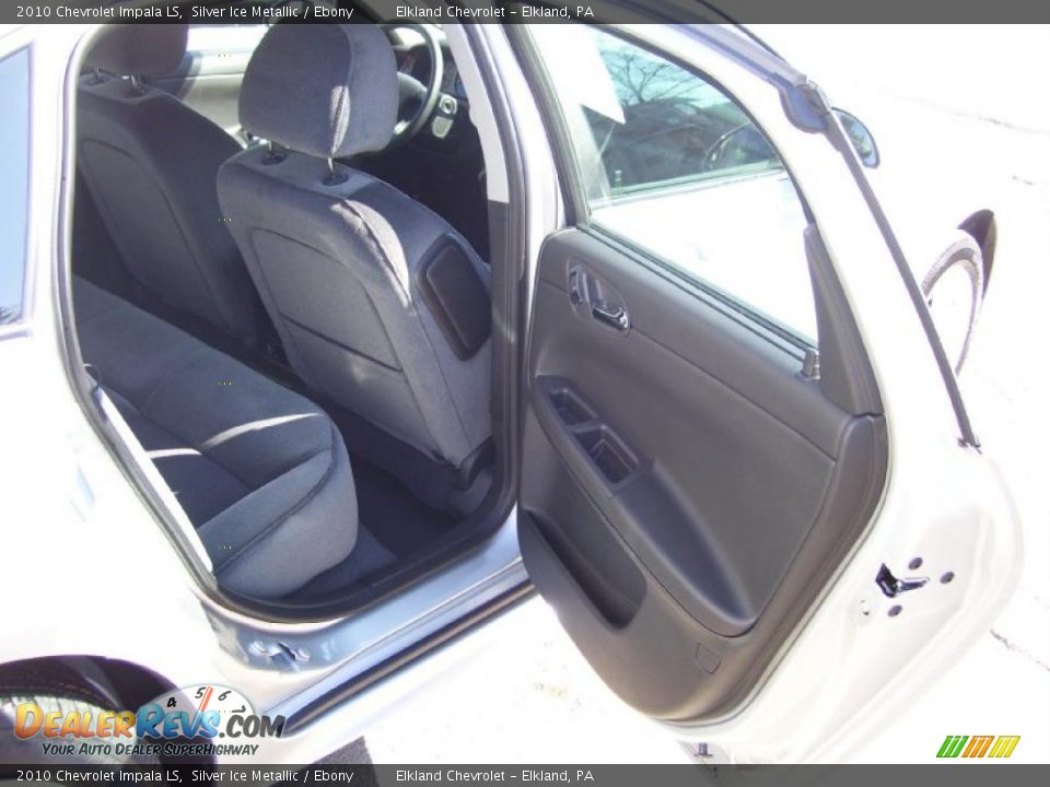 2010 Chevrolet Impala LS Silver Ice Metallic / Ebony Photo #20