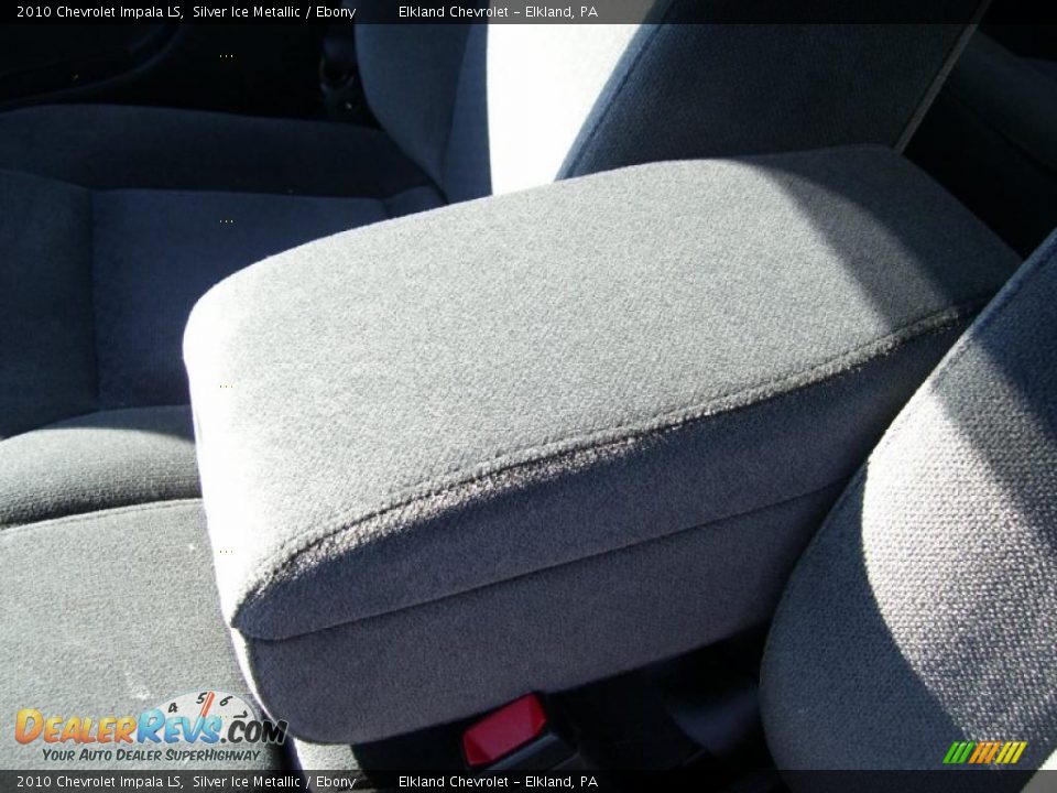 2010 Chevrolet Impala LS Silver Ice Metallic / Ebony Photo #31
