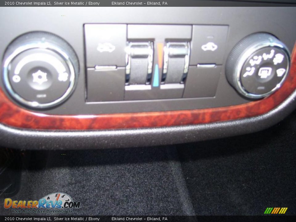 2010 Chevrolet Impala LS Silver Ice Metallic / Ebony Photo #33