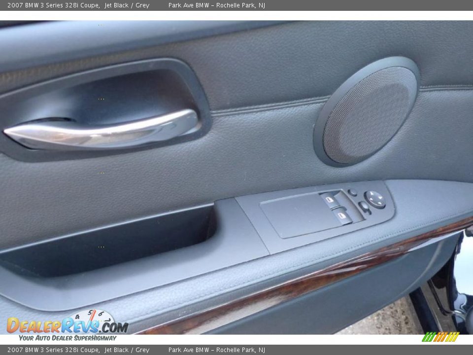 2007 BMW 3 Series 328i Coupe Jet Black / Grey Photo #22