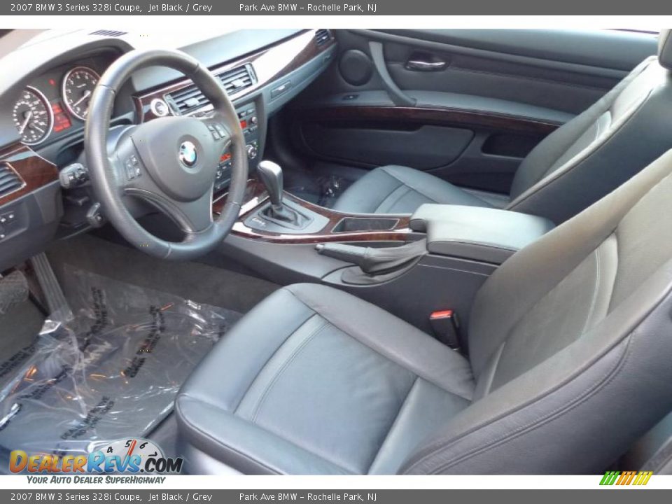 2007 BMW 3 Series 328i Coupe Jet Black / Grey Photo #23