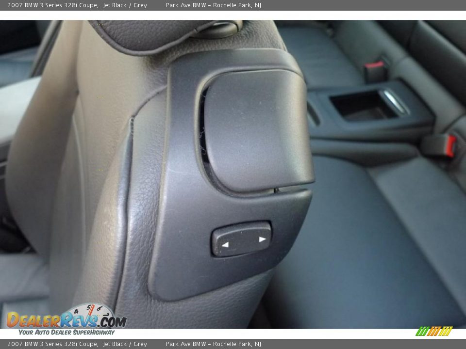 2007 BMW 3 Series 328i Coupe Jet Black / Grey Photo #26