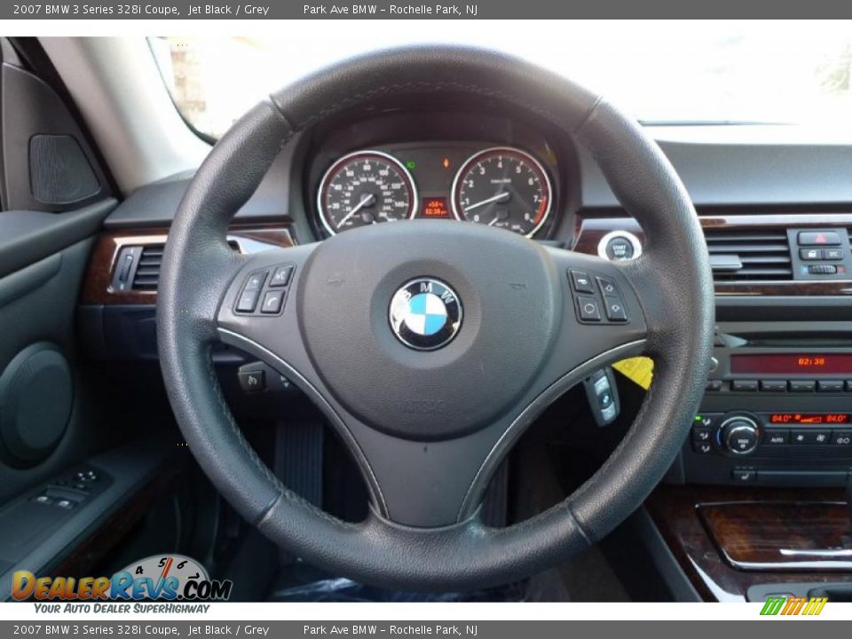 2007 BMW 3 Series 328i Coupe Jet Black / Grey Photo #32