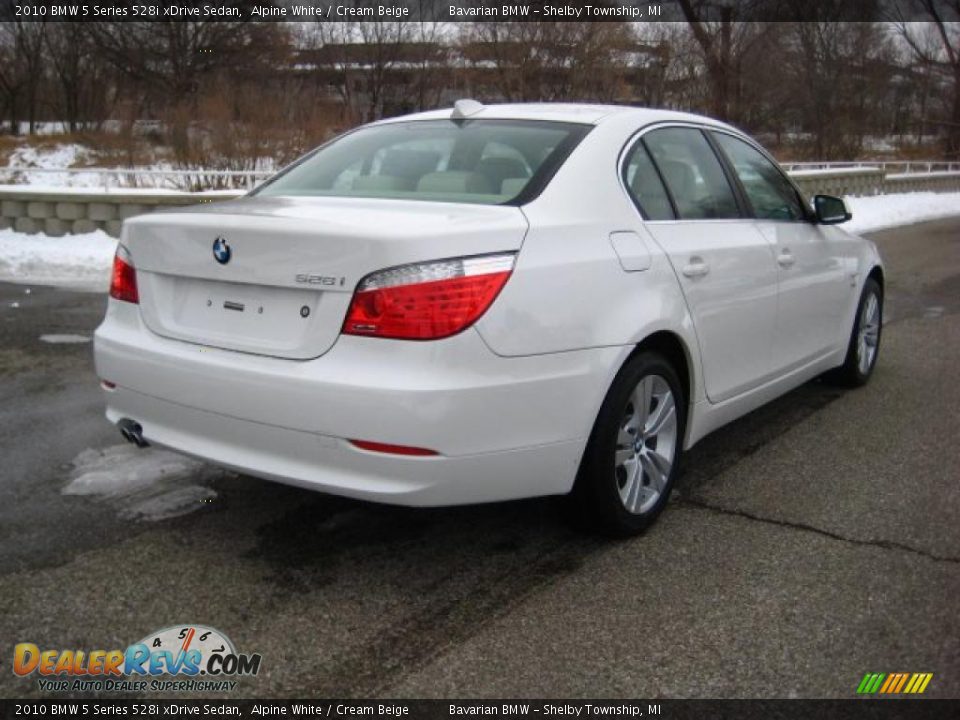 2010 BMW 5 Series 528i xDrive Sedan Alpine White / Cream Beige Photo #5