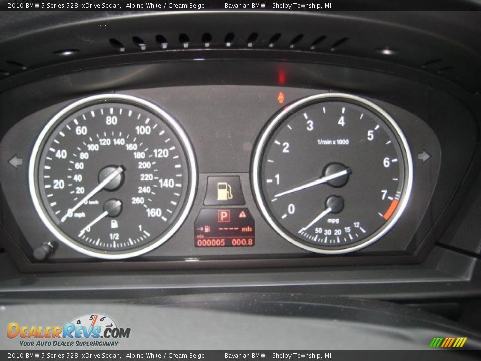 2010 BMW 5 Series 528i xDrive Sedan Alpine White / Cream Beige Photo #17