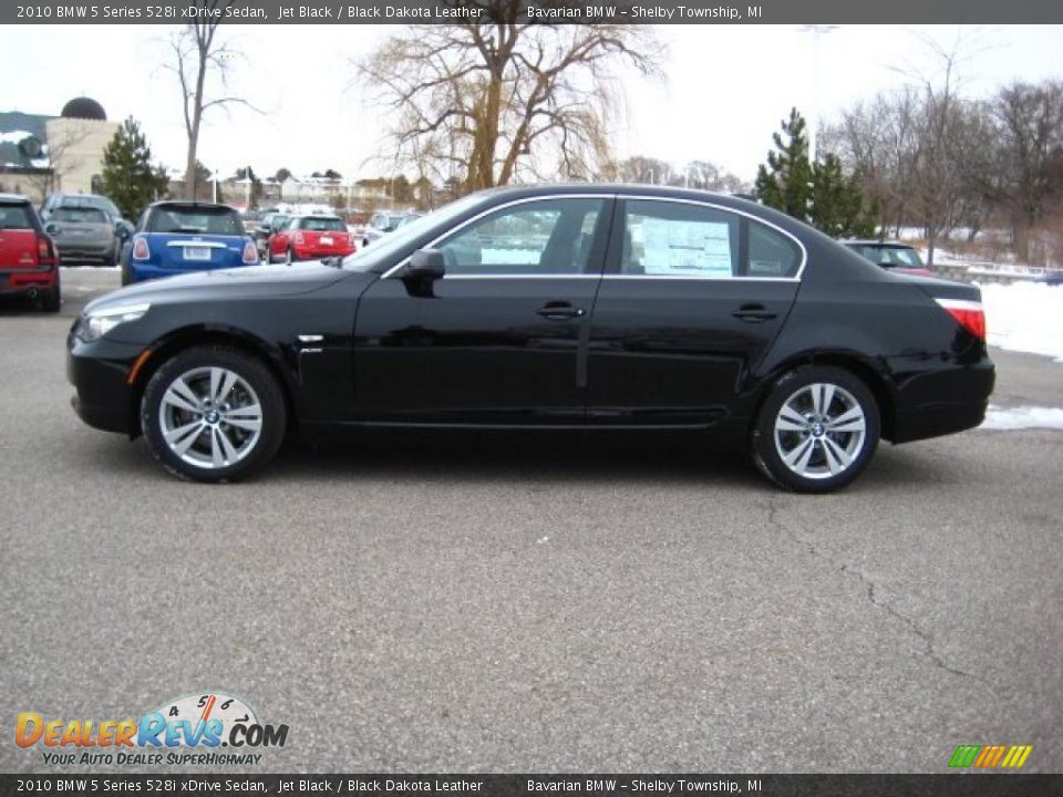 2010 BMW 5 Series 528i xDrive Sedan Jet Black / Black Dakota Leather Photo #2