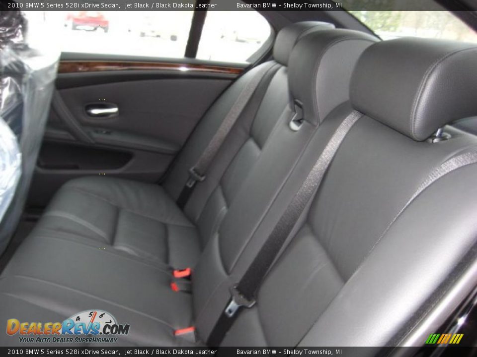 2010 BMW 5 Series 528i xDrive Sedan Jet Black / Black Dakota Leather Photo #11