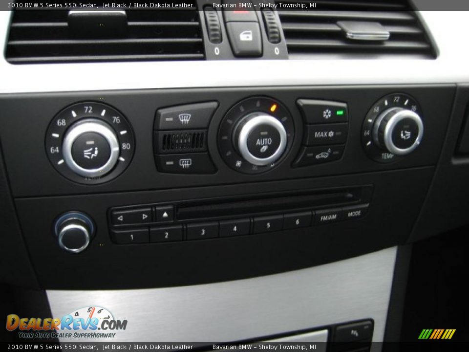 2010 BMW 5 Series 550i Sedan Jet Black / Black Dakota Leather Photo #13
