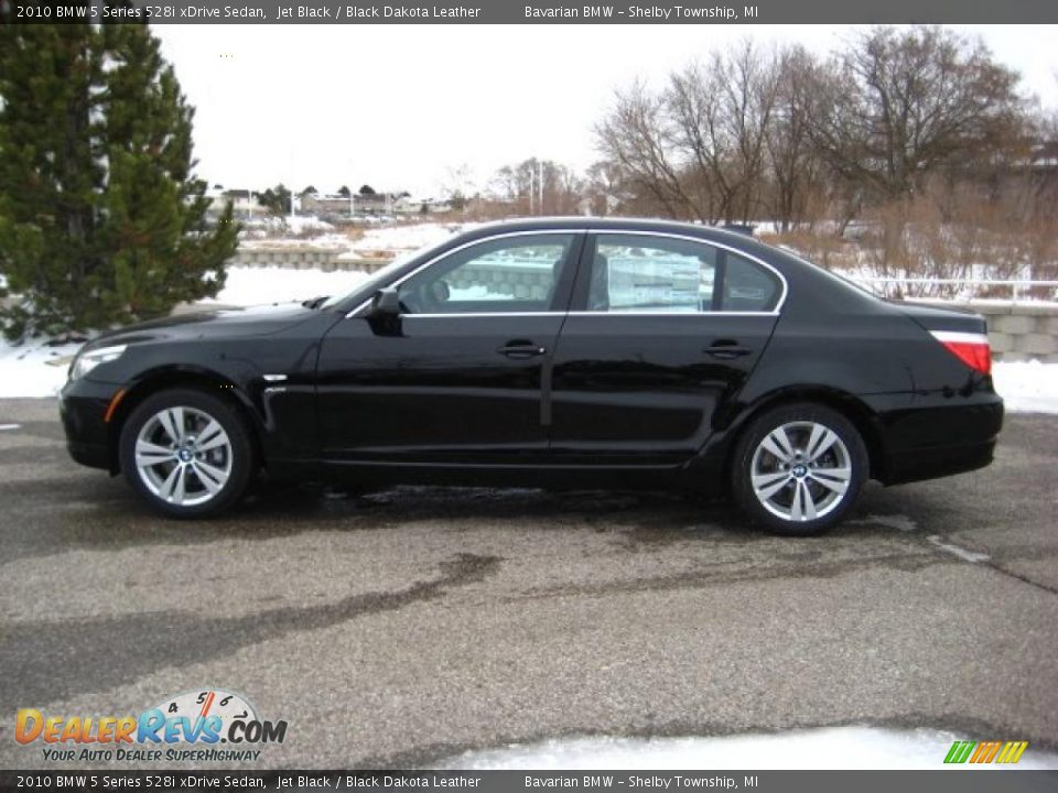 2010 BMW 5 Series 528i xDrive Sedan Jet Black / Black Dakota Leather Photo #2