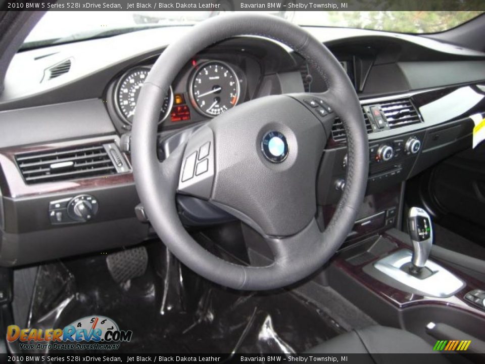 2010 BMW 5 Series 528i xDrive Sedan Jet Black / Black Dakota Leather Photo #9