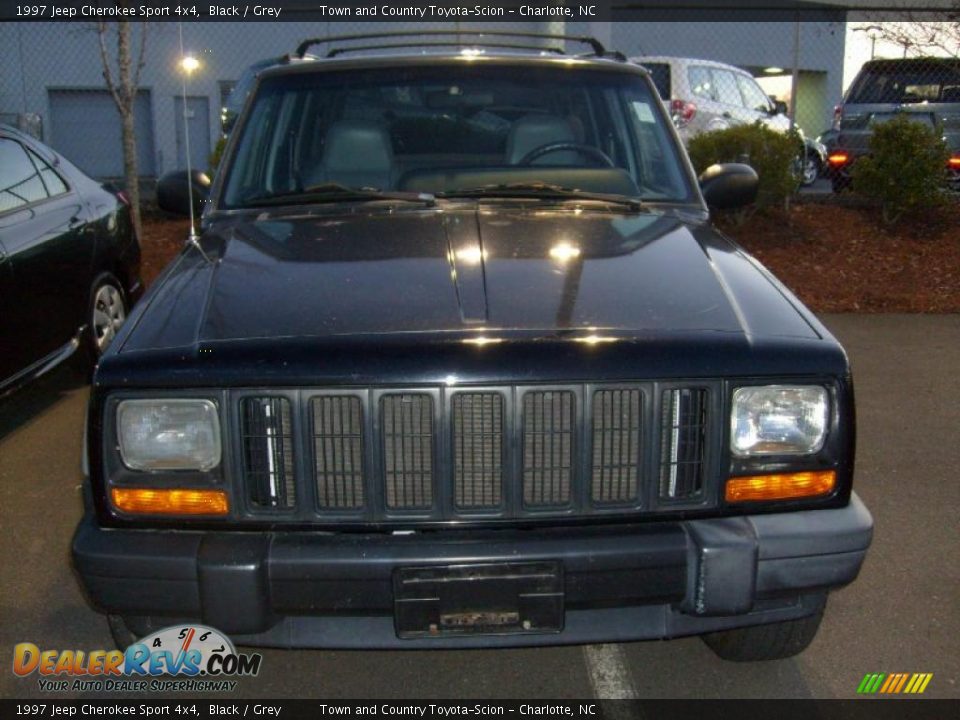 1997 Jeep Cherokee Sport 4x4 Black / Grey Photo #6