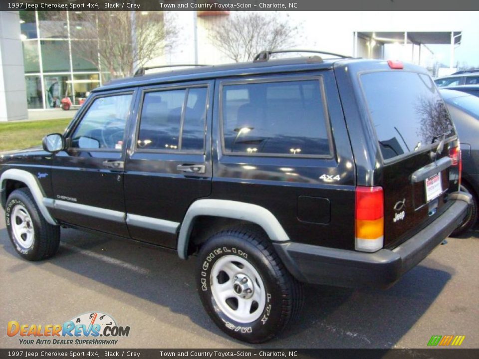 1997 Jeep Cherokee Sport 4x4 Black / Grey Photo #8