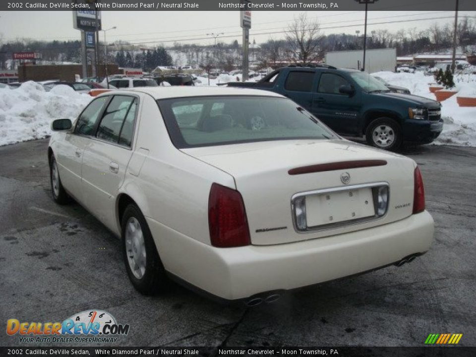 2002 Cadillac DeVille Sedan White Diamond Pearl / Neutral Shale Photo #5