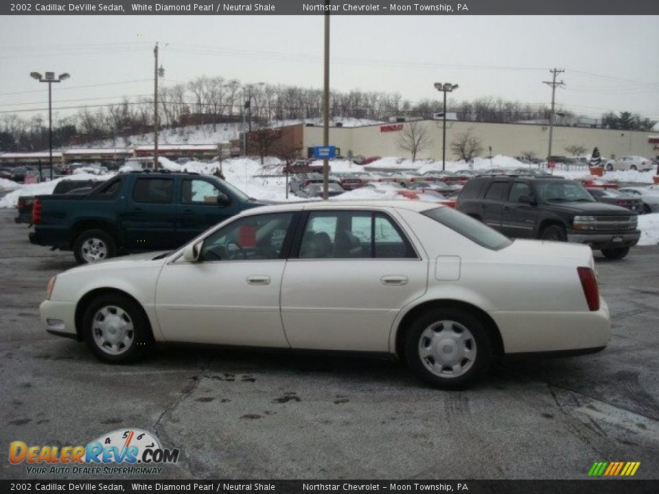2002 Cadillac DeVille Sedan White Diamond Pearl / Neutral Shale Photo #6