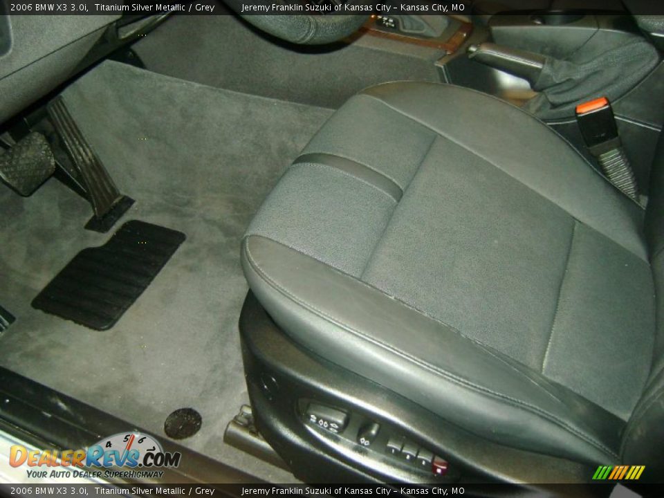 2006 BMW X3 3.0i Titanium Silver Metallic / Grey Photo #8