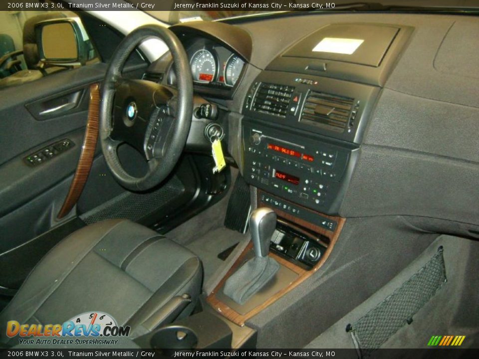 2006 BMW X3 3.0i Titanium Silver Metallic / Grey Photo #28