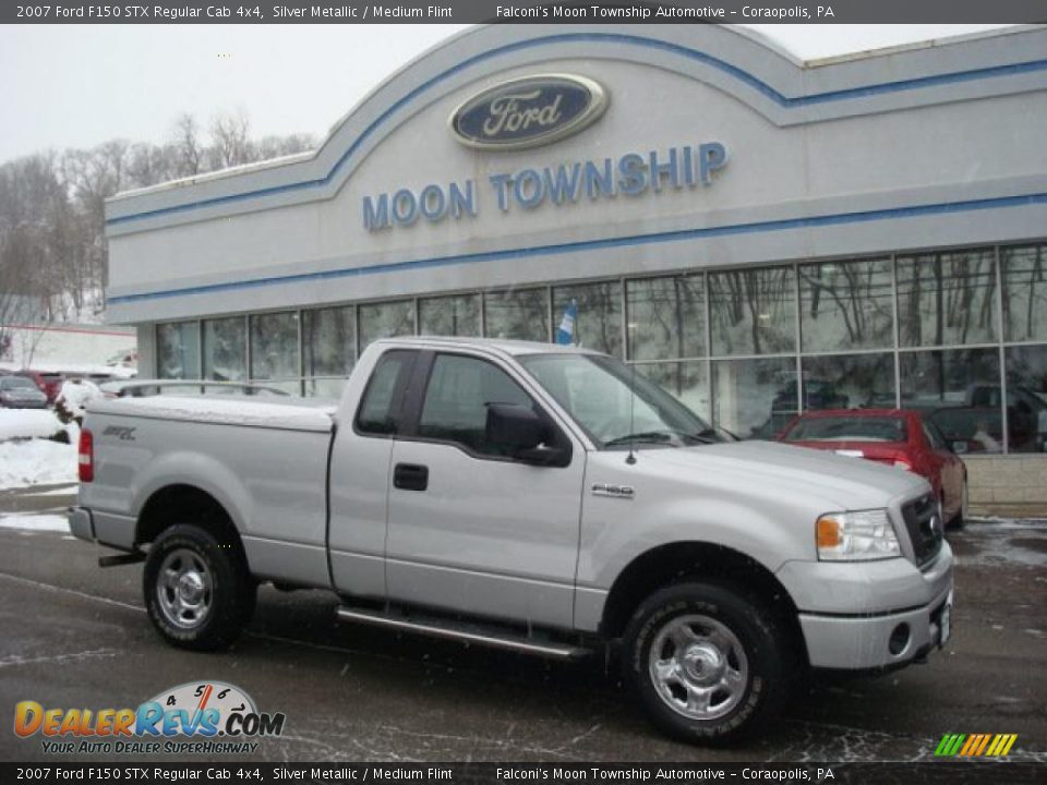 2007 Ford F150 STX Regular Cab 4x4 Silver Metallic / Medium Flint Photo #1