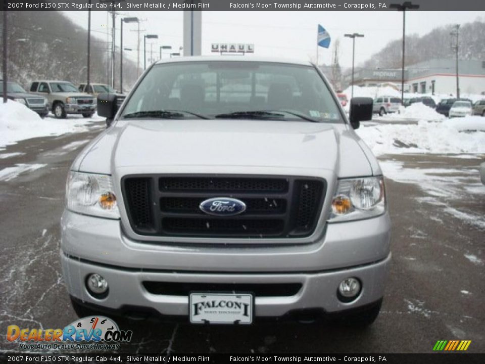 2007 Ford F150 STX Regular Cab 4x4 Silver Metallic / Medium Flint Photo #6