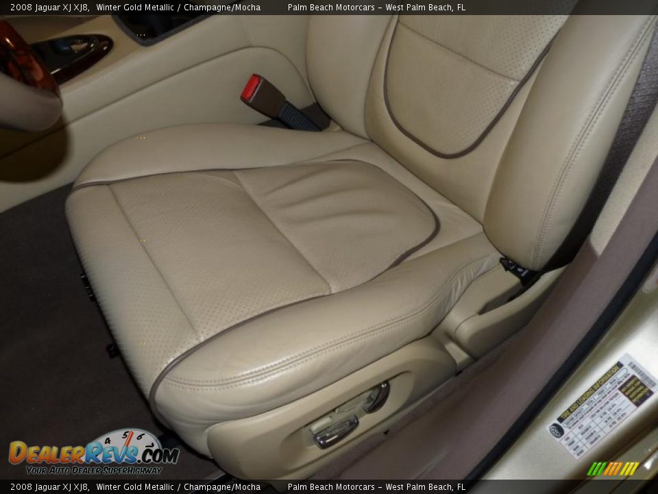 2008 Jaguar XJ XJ8 Winter Gold Metallic / Champagne/Mocha Photo #11