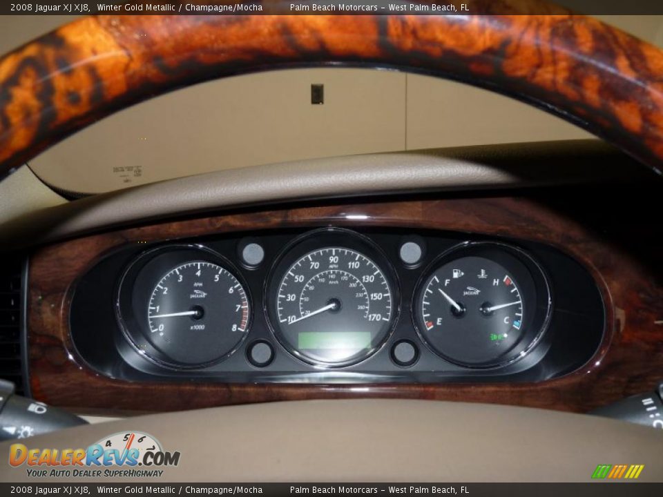 2008 Jaguar XJ XJ8 Winter Gold Metallic / Champagne/Mocha Photo #33