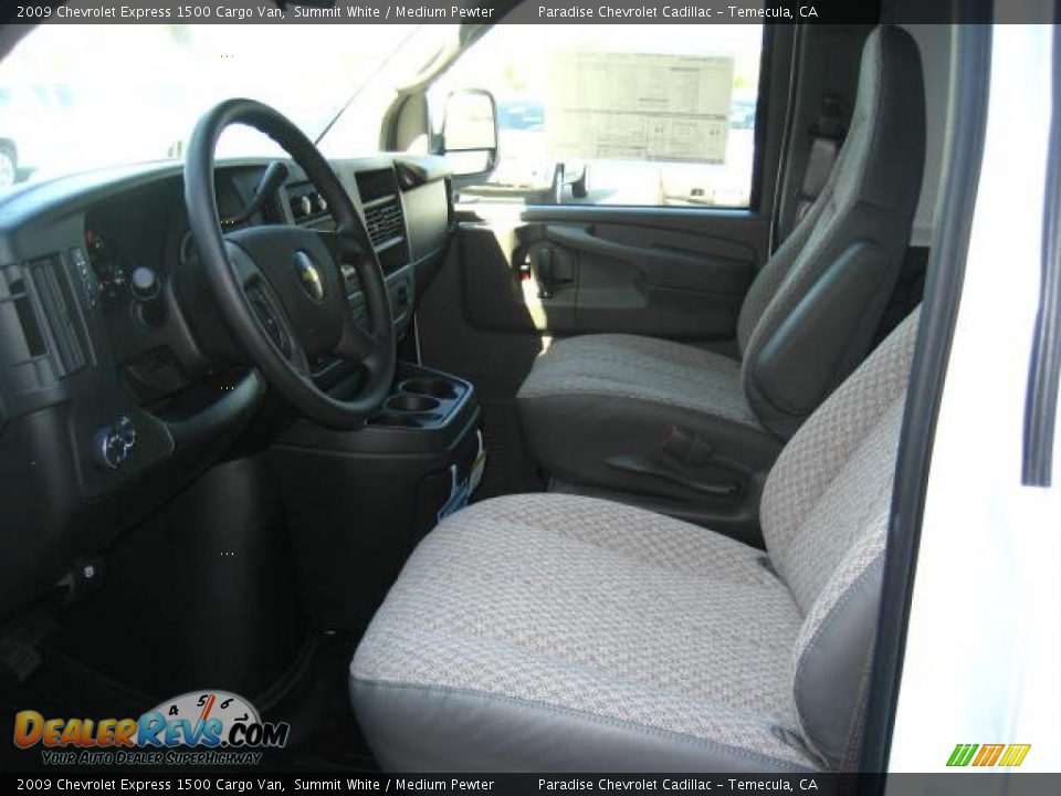 2009 Chevrolet Express 1500 Cargo Van Summit White / Medium Pewter Photo #11