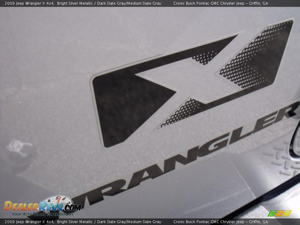 2009 Jeep Wrangler X 4x4 Bright Silver Metallic / Dark Slate Gray/Medium Slate Gray Photo #11