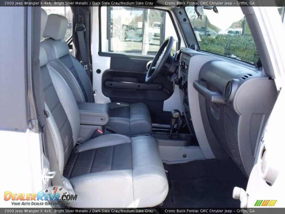 2009 Jeep Wrangler X 4x4 Bright Silver Metallic / Dark Slate Gray/Medium Slate Gray Photo #15