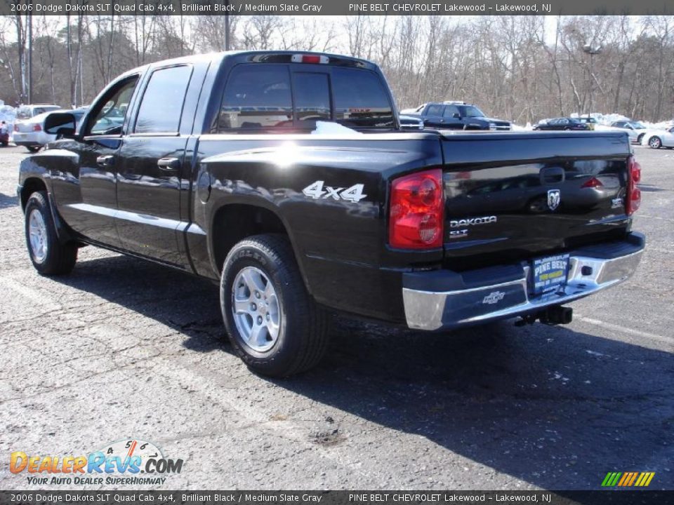 2006 Dodge Dakota SLT Quad Cab 4x4 Brilliant Black / Medium Slate Gray Photo #6