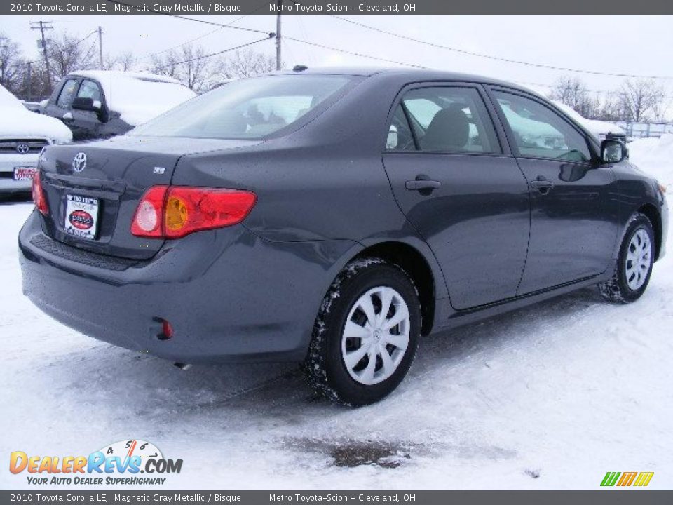 2010 Toyota Corolla LE Magnetic Gray Metallic / Bisque Photo #3