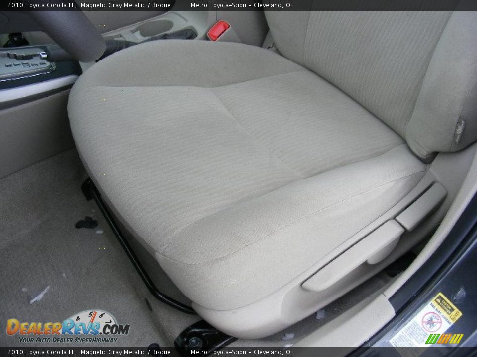 2010 Toyota Corolla LE Magnetic Gray Metallic / Bisque Photo #10