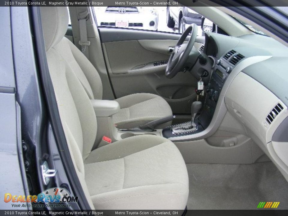 2010 Toyota Corolla LE Magnetic Gray Metallic / Bisque Photo #13