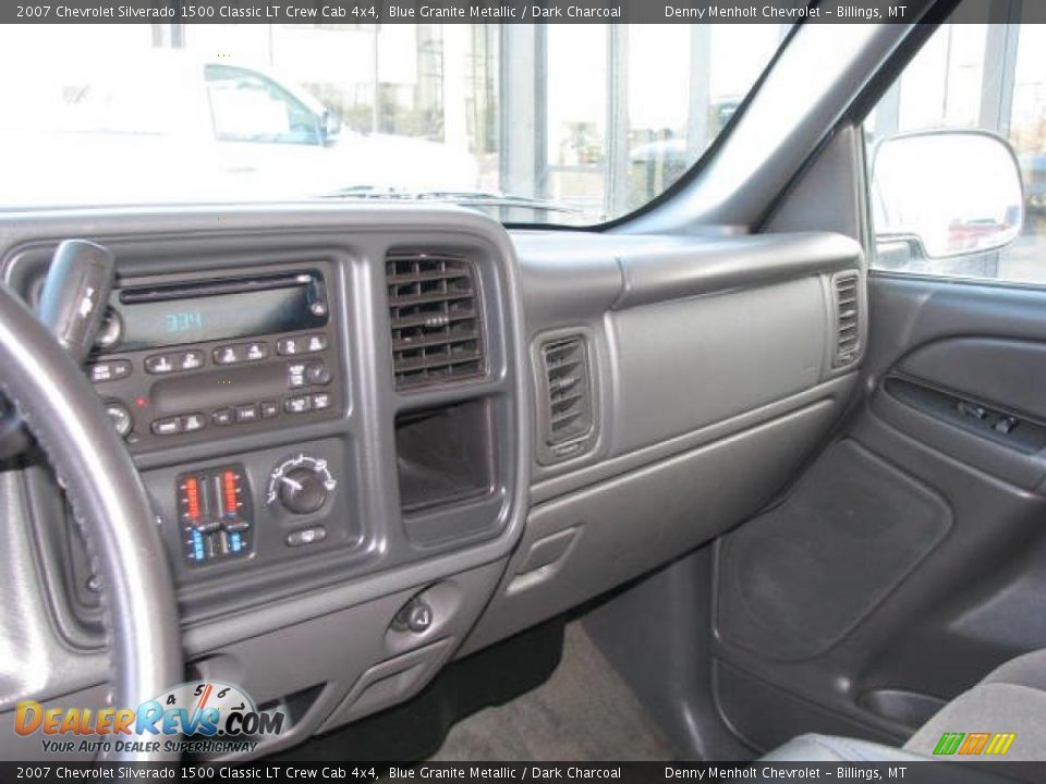 2007 Chevrolet Silverado 1500 Classic LT Crew Cab 4x4 Blue Granite Metallic / Dark Charcoal Photo #12