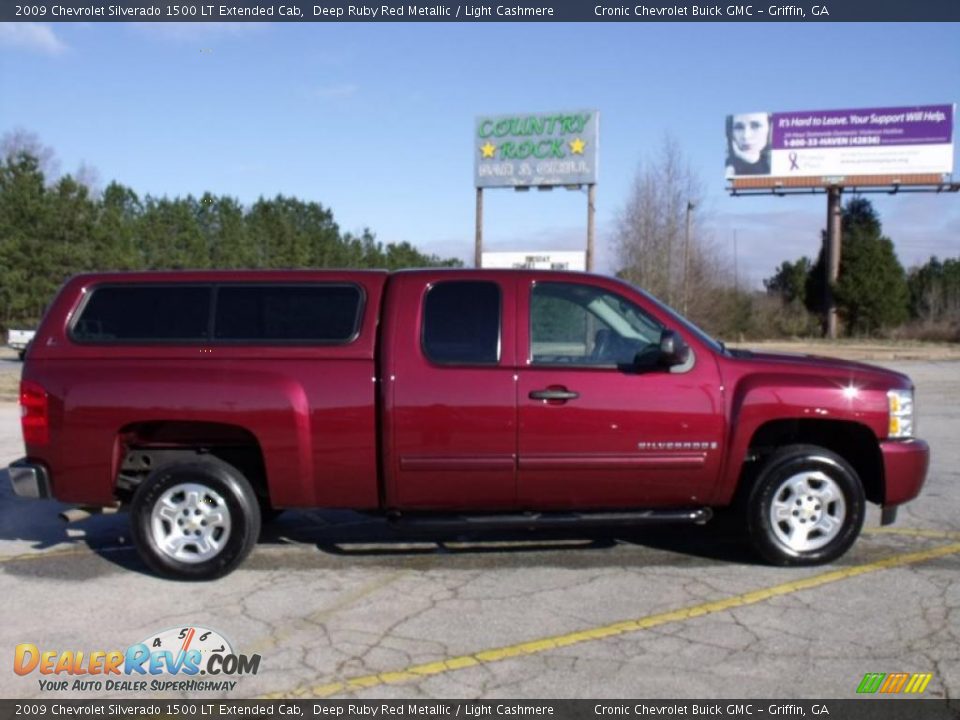 2009 Chevrolet Silverado 1500 LT Extended Cab Deep Ruby Red Metallic / Light Cashmere Photo #6