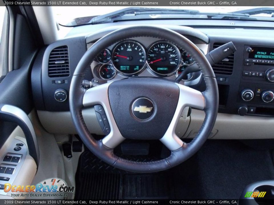 2009 Chevrolet Silverado 1500 LT Extended Cab Deep Ruby Red Metallic / Light Cashmere Photo #20