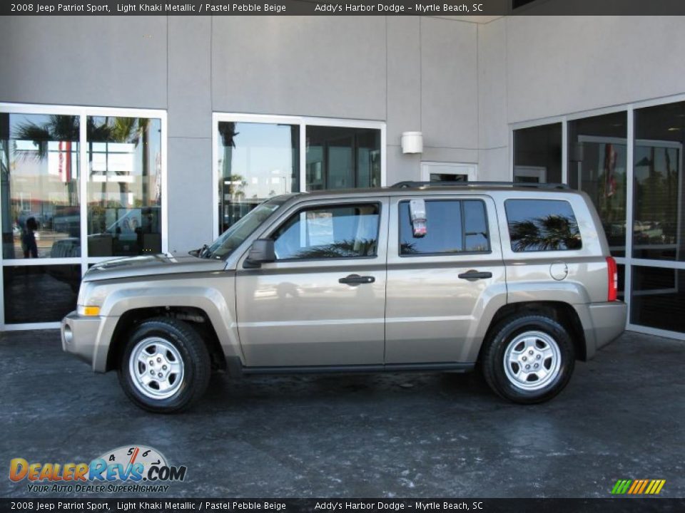 2008 Jeep Patriot Sport Light Khaki Metallic / Pastel Pebble Beige Photo #6