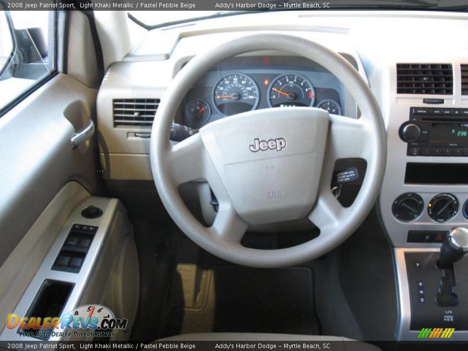 2008 Jeep Patriot Sport Light Khaki Metallic / Pastel Pebble Beige Photo #20