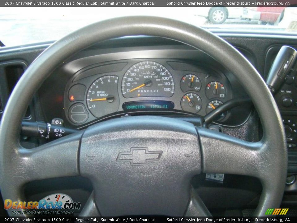 2007 Chevrolet Silverado 1500 Classic Regular Cab Summit White / Dark Charcoal Photo #10