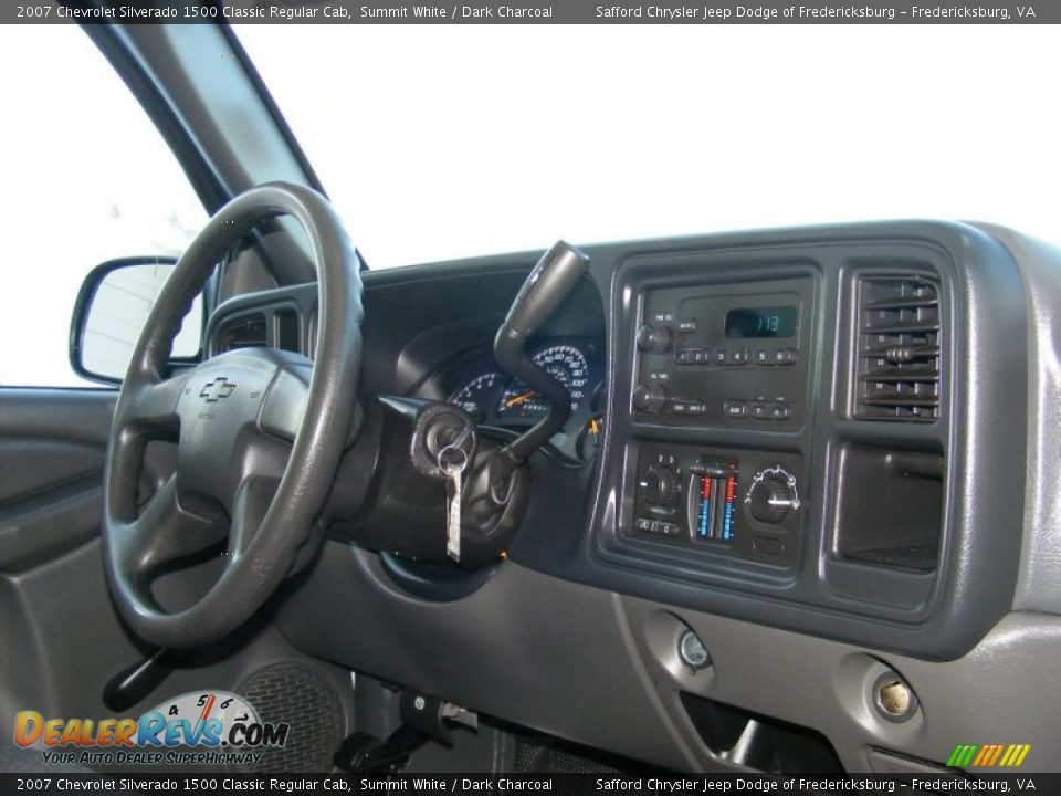 2007 Chevrolet Silverado 1500 Classic Regular Cab Summit White / Dark Charcoal Photo #16