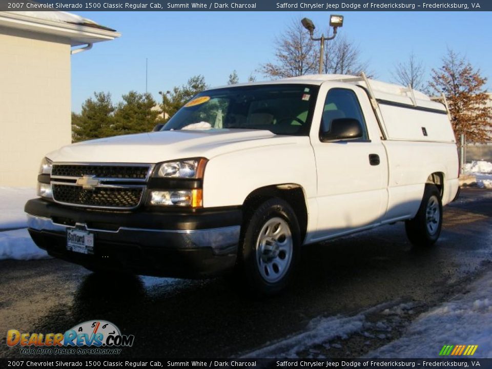 2007 Chevrolet Silverado 1500 Classic Regular Cab Summit White / Dark Charcoal Photo #1