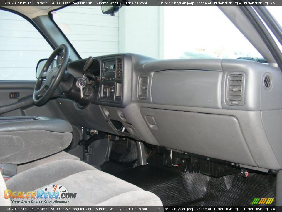2007 Chevrolet Silverado 1500 Classic Regular Cab Summit White / Dark Charcoal Photo #14